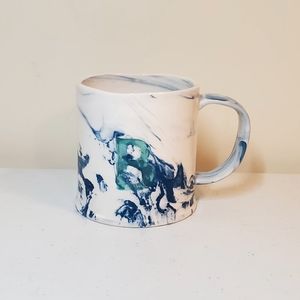 New Anthropologie Marbled Monogram B Mug